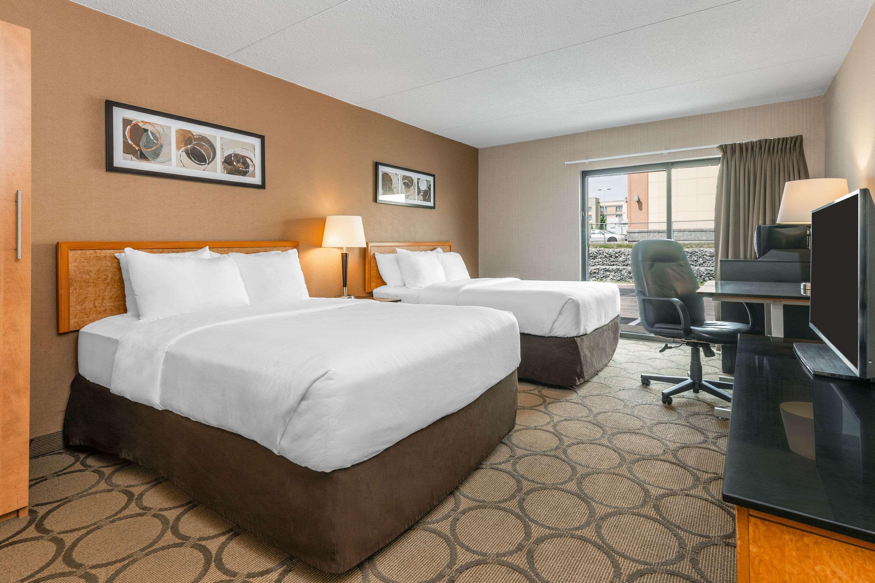 Comfort Inn Корнер-Брук Экстерьер фото